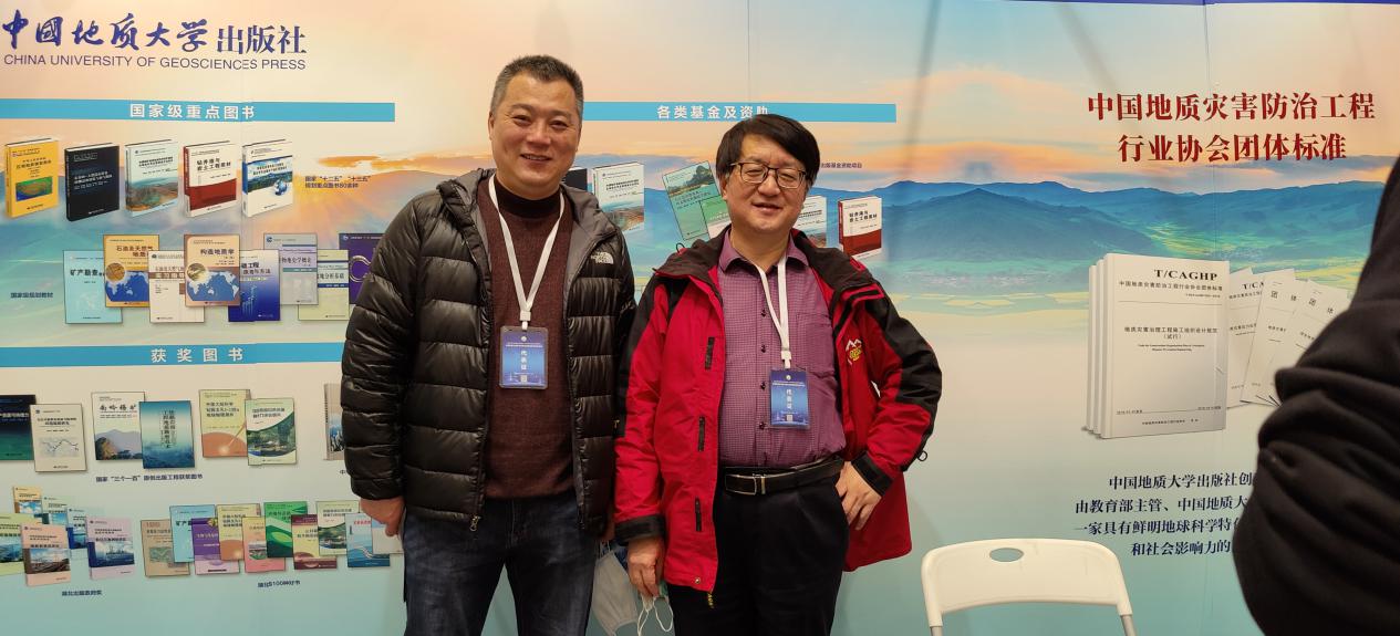 说明: eb623952b942f39d9388cfb838c74f5
